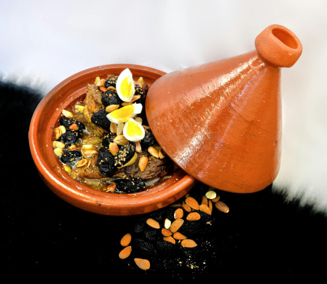 How to cook Moroccan tajine