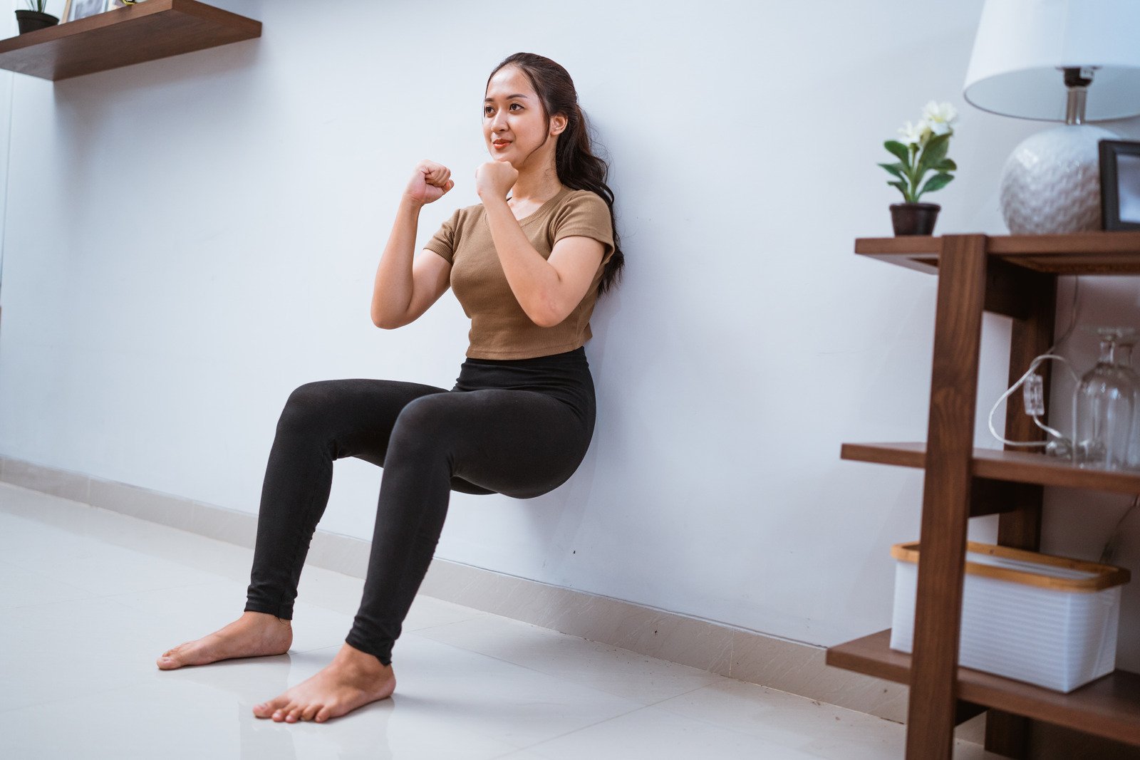 Thigh Exercises Without Equipment: Wall Sit