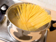 How to cook pasta al dente in 7 steps How to cook pasta al dente in 7 steps